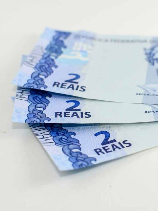 cropped notas dois reais canva.jpg